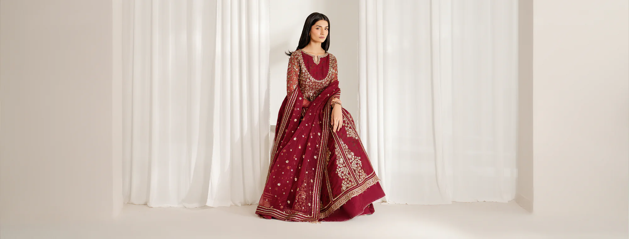 RED_FORMAL_WEB_BANNER_55eea319-594c-4f63-a701-9e29b8137ec1