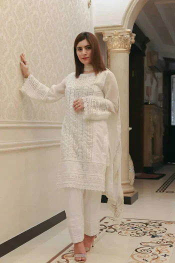 ZARA SHAHJAHAN 3PC CHIKANKAARI LAWN EMBROIDERED SHIRT WITH ORGANZA DUPATTA AND TROUSER GC-4053